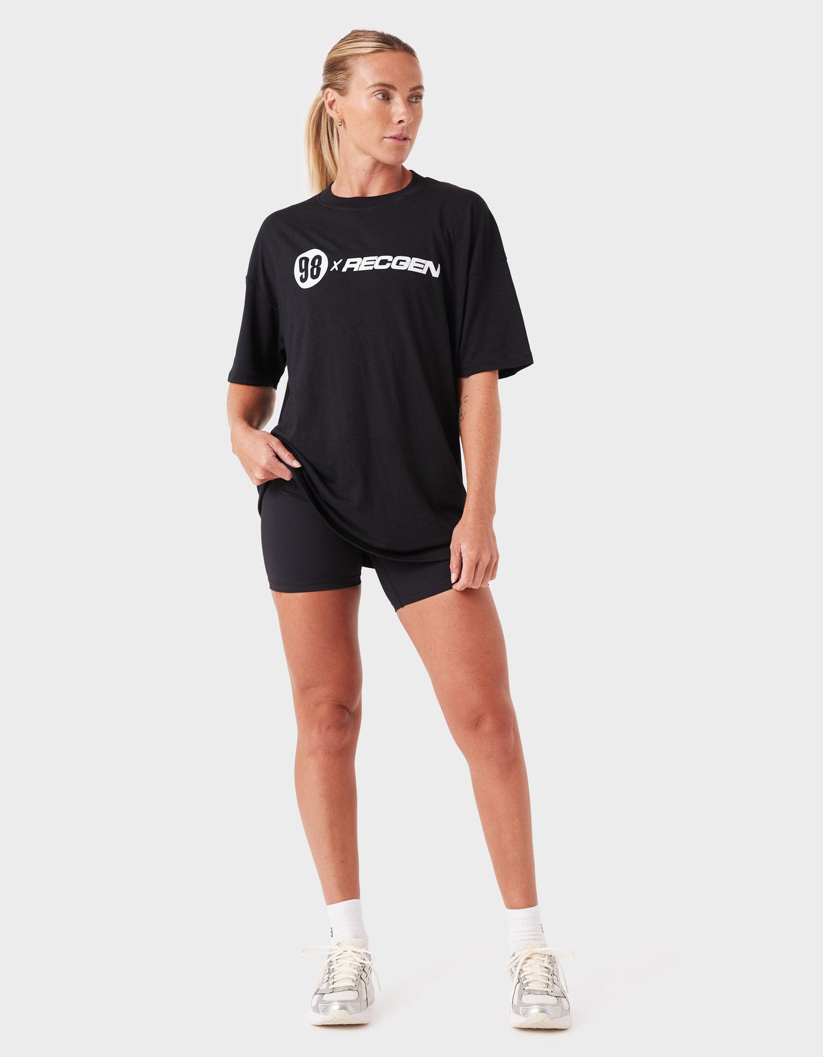 98 Oxy Mass Comp Tee Black