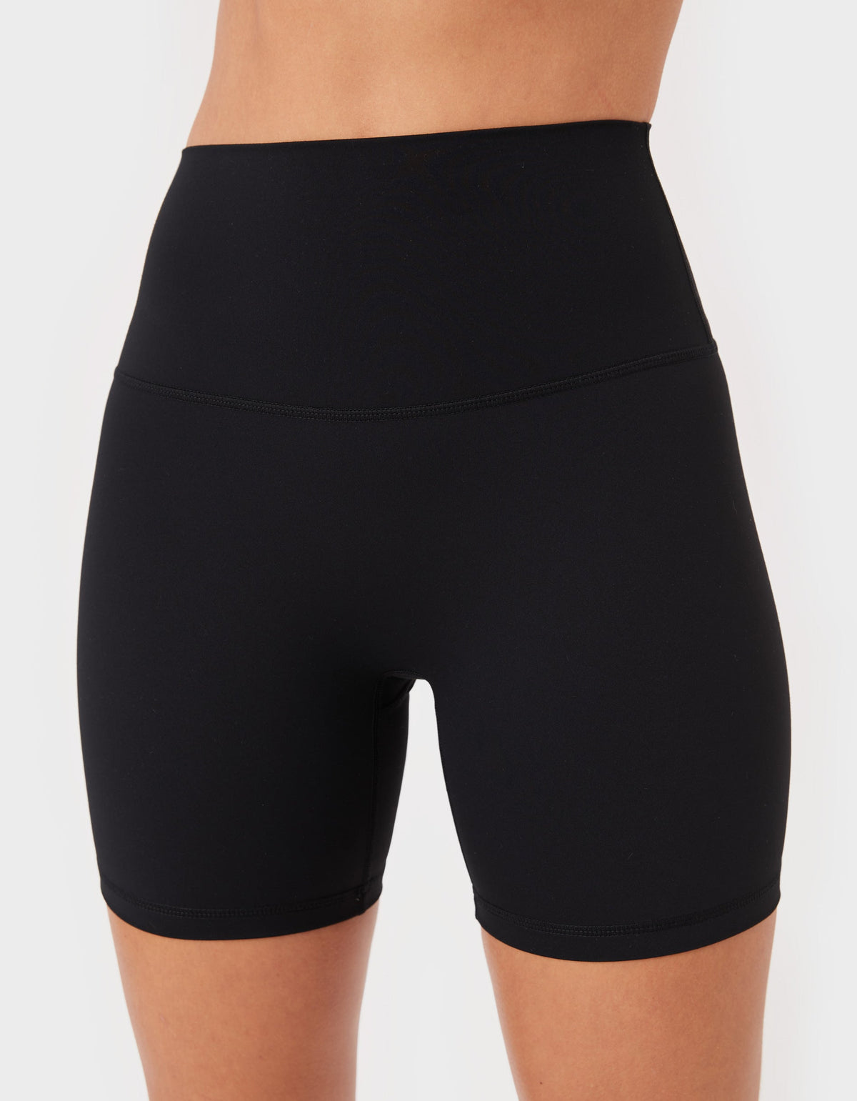 98 FITform 4.5" Short Black